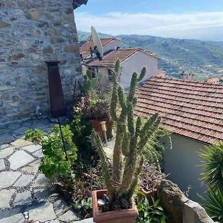 Casa Scacciapensieri Diano Arentino